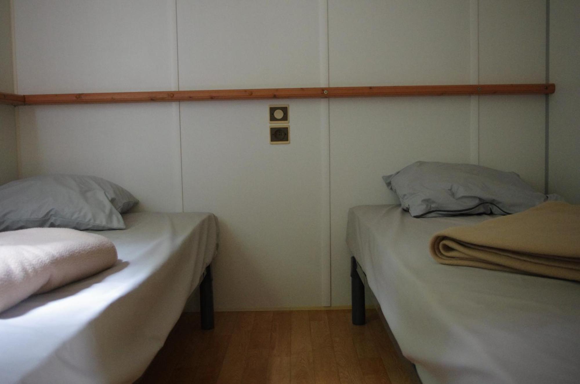 Отель Camping La Bergerie La Chapelle-Achard Номер фото