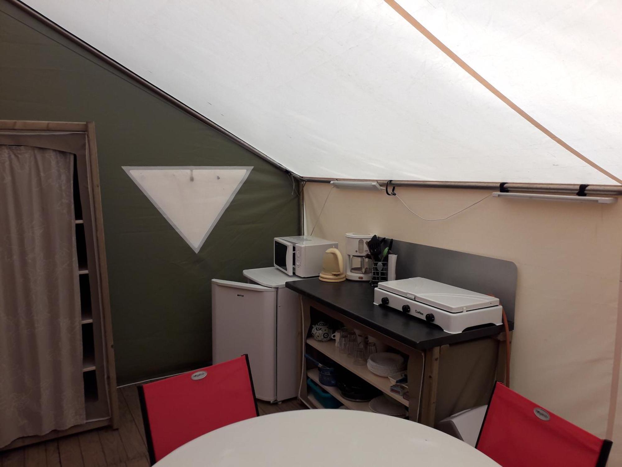 Отель Camping La Bergerie La Chapelle-Achard Номер фото