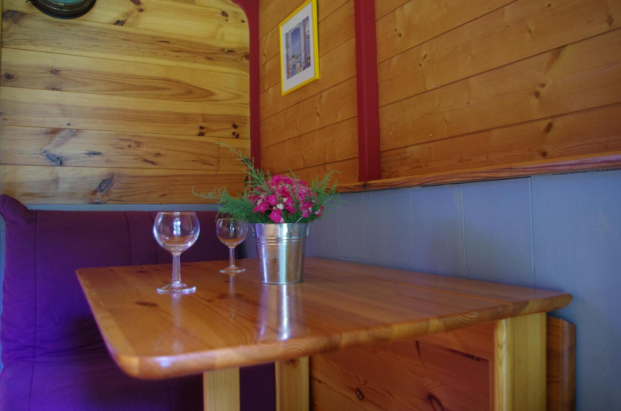 Отель Camping La Bergerie La Chapelle-Achard Номер фото
